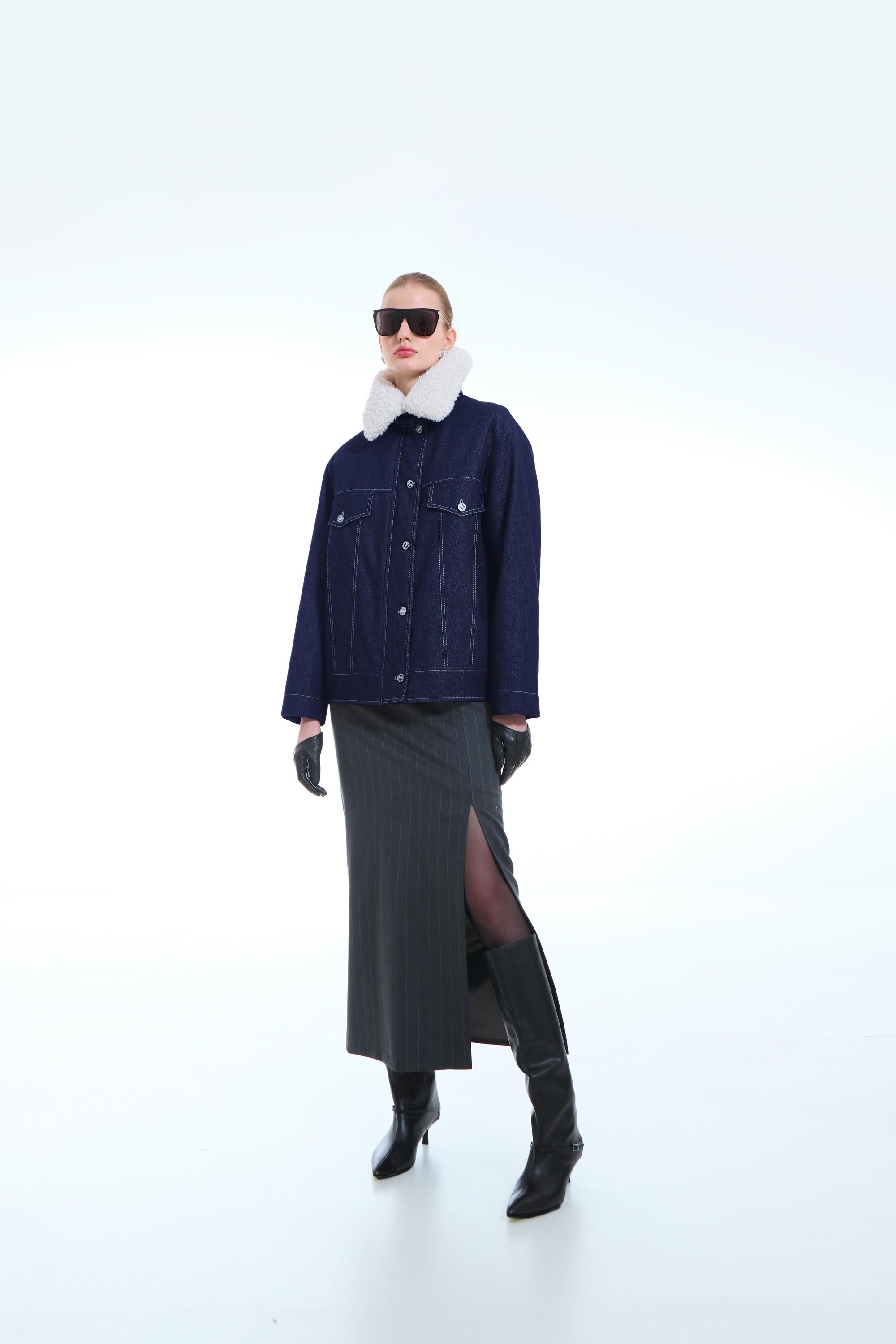 КУРТКА ЖЕНСКАЯ УТЕПЛЕННАЯ 4S-1591