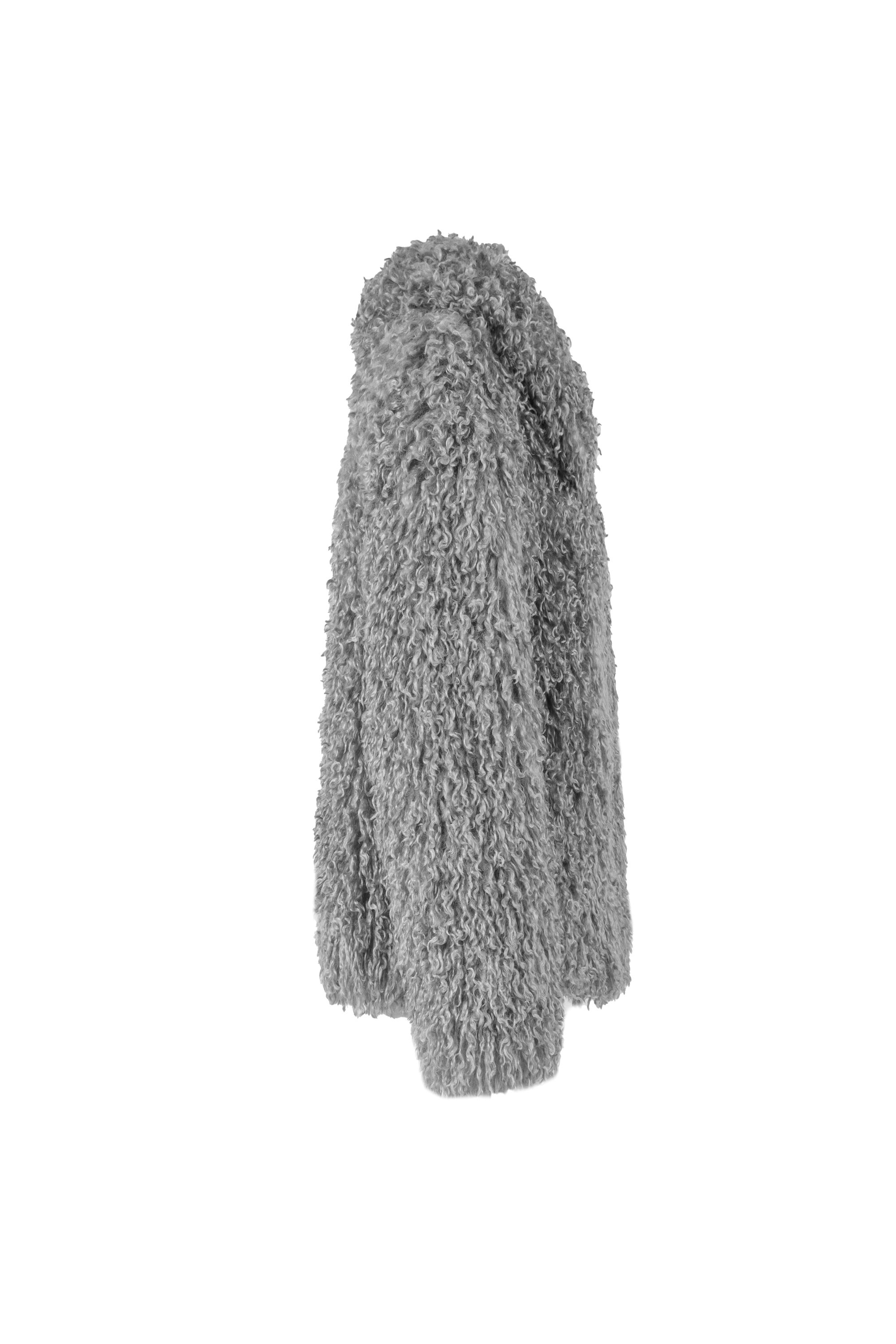 ПАЛЬТО ЖЕНСКОЕ ИЗ ИСКУССТВЕННОГО МЕХА 9-1796