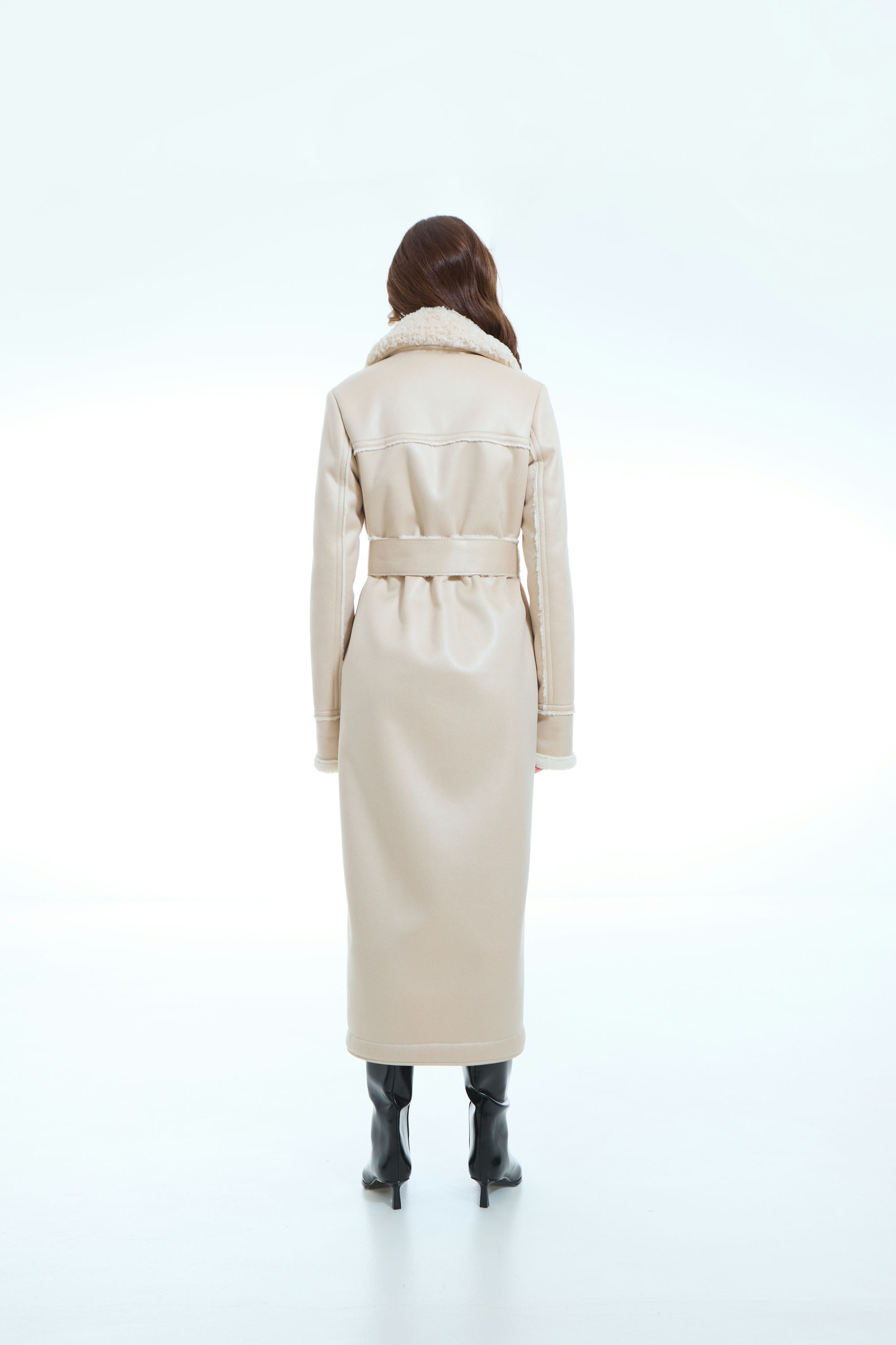 ДУБЛЕНКА ЖЕНСКАЯ 8-1902