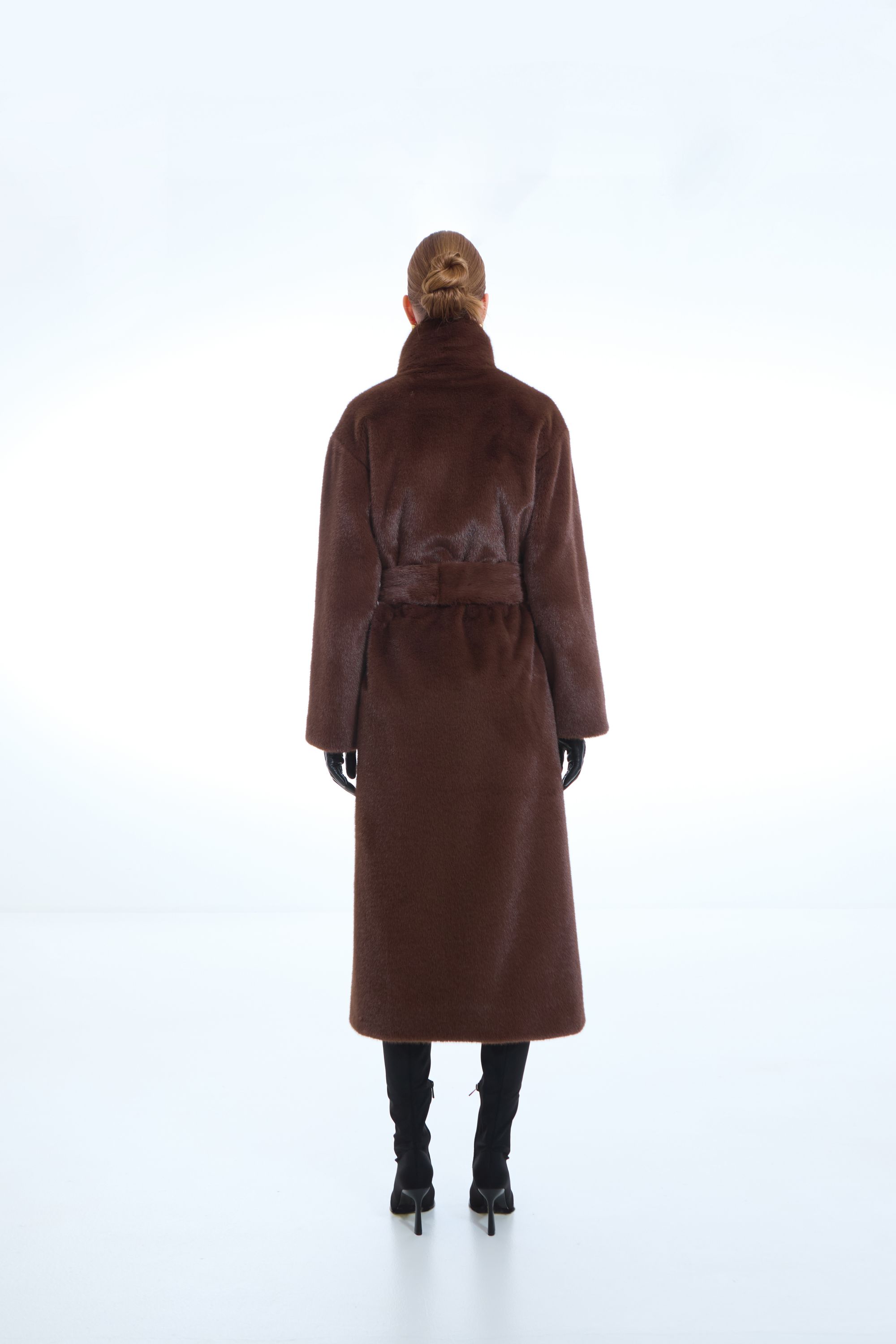 ПАЛЬТО ЖЕНСКОЕ ИЗ ИСКУССТВЕННОГО МЕХА 9-966