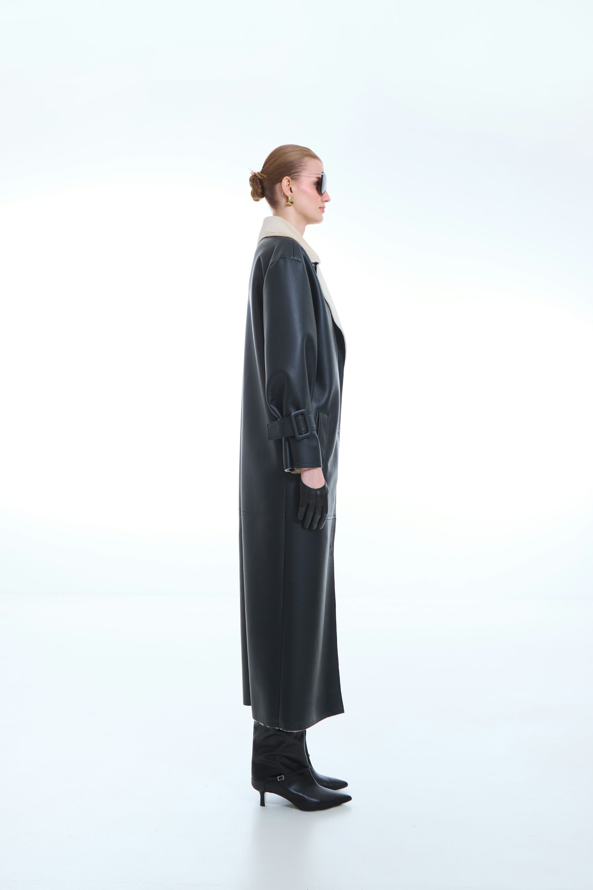 ДУБЛЕНКА ЖЕНСКАЯ 8-1979