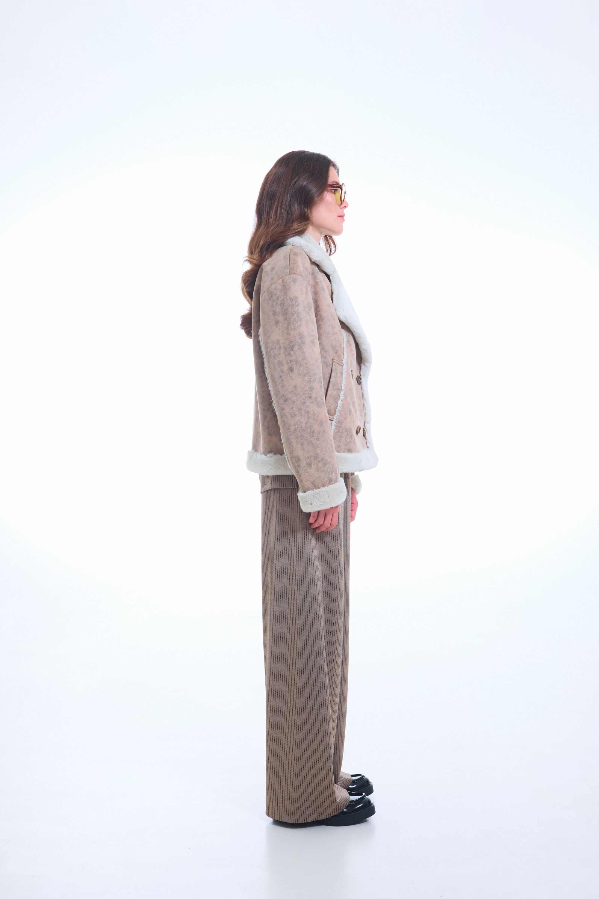 ДУБЛЕНКА ЖЕНСКАЯ 8-1904