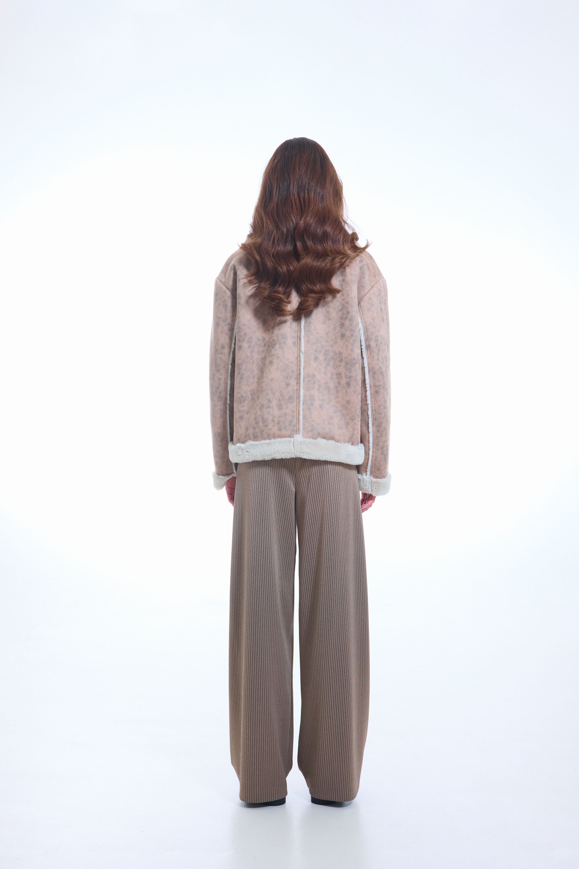 ДУБЛЕНКА ЖЕНСКАЯ 8-1904