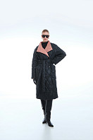 ПАЛЬТО ЖЕНСКОЕ ПЛАЩЕВОЕ УТЕПЛЕННОЕ 5-1519. Фото 2.