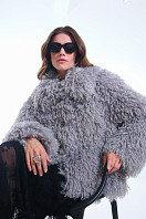 ПАЛЬТО ЖЕНСКОЕ ИЗ ИСКУССТВЕННОГО МЕХА 9-1796. Фото 1.